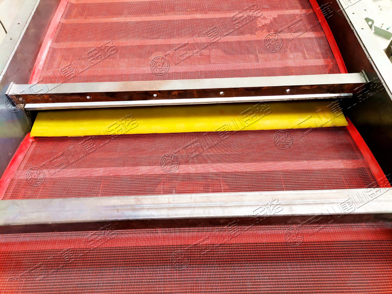 篩網(wǎng)堵孔、損壞怎么辦？唐山金路為您推薦聚氨酯篩網(wǎng)