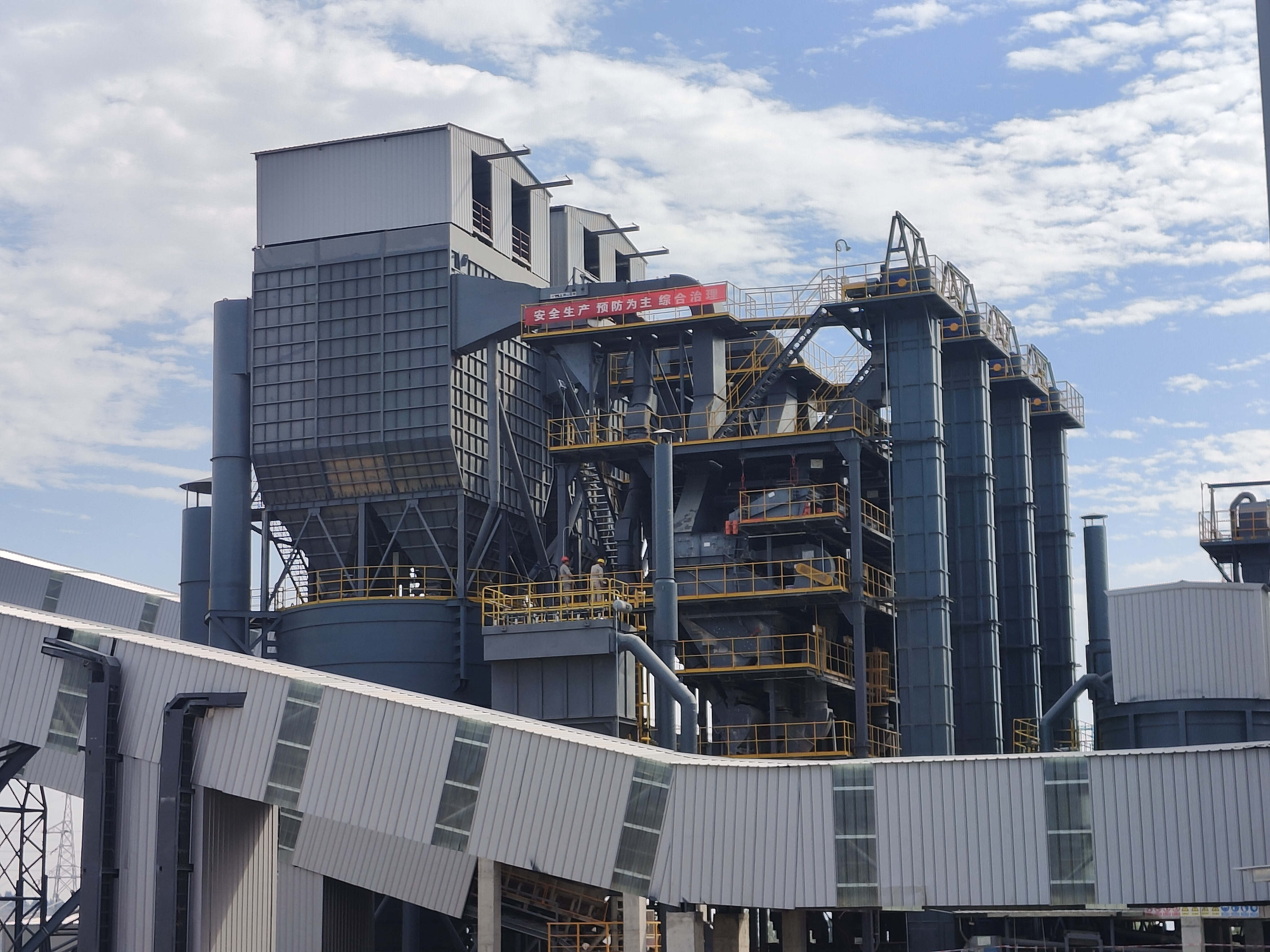 28項大型基礎建設工程獲批，制砂樓助力企業(yè)提高砂石品質(zhì)