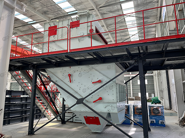 高頻篩，細(xì)物料篩分專家，效率高還不堵孔